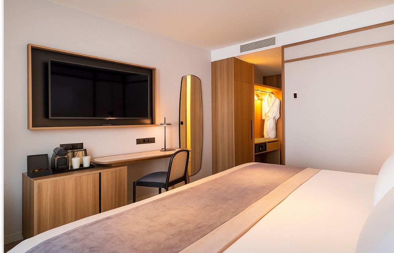 fuchal ARMARILUZ BARCELO 1